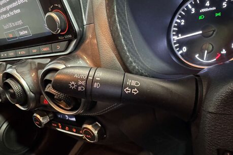 Nissan Juke 1.0 DIG-T N-Connecta SUV 5dr Petrol Manual Euro 6 (s/s) (117 ps) 24