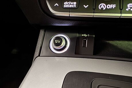 Audi Q5 2.0 TDI SE SUV 5dr Diesel S Tronic quattro Euro 6 (s/s) (190 ps) 34