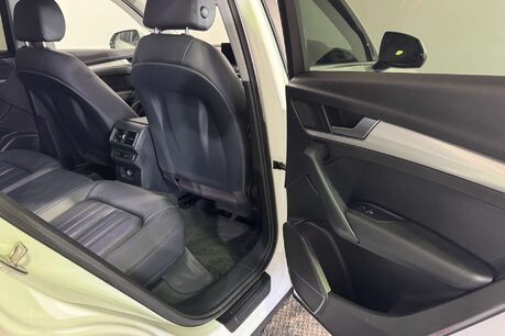 Audi Q5 2.0 TDI SE SUV 5dr Diesel S Tronic quattro Euro 6 (s/s) (190 ps) 43