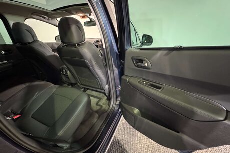 Peugeot 3008 1.6 BlueHDi Allure SUV 5dr Diesel Manual Euro 6 (s/s) (120 ps) 31