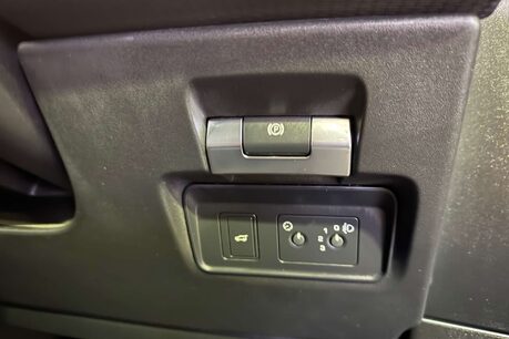 Land Rover Range Rover Evoque 2.0 D180 MHEV R-Dynamic S SUV 5dr Diesel Auto 4WD Euro 6 (s/s) (180 ps) 19