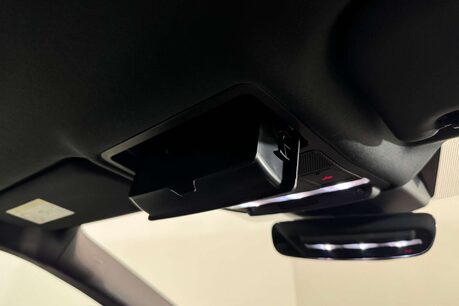 Land Rover Range Rover Evoque 2.0 D180 MHEV R-Dynamic S SUV 5dr Diesel Auto 4WD Euro 6 (s/s) (180 ps) 39