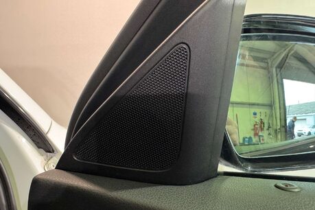 Audi Q3 1.4 TFSI CoD Black Edition SUV 5dr Petrol S Tronic Euro 6 (s/s) (150 ps) 22