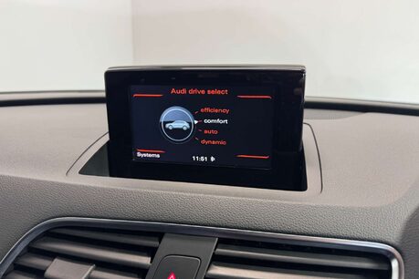 Audi Q3 1.4 TFSI CoD Black Edition SUV 5dr Petrol S Tronic Euro 6 (s/s) (150 ps) 31