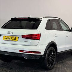 Audi Q3 1.4 TFSI CoD Black Edition SUV 5dr Petrol S Tronic Euro 6 (s/s) (150 ps) 7