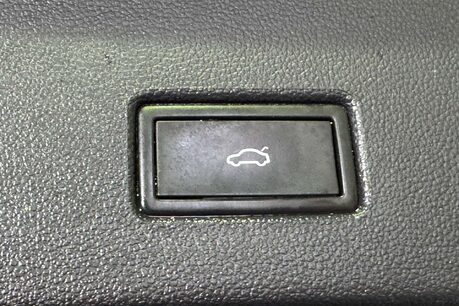 Volkswagen T-Roc 1.0 TSI Active SUV 5dr Petrol Manual Euro 6 (s/s) (110 ps) 50