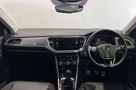Volkswagen T-Roc 1.0 TSI Active SUV 5dr Petrol Manual Euro 6 (s/s) (110 ps) 9