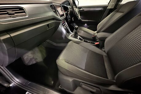 Volkswagen T-Roc 1.0 TSI Active SUV 5dr Petrol Manual Euro 6 (s/s) (110 ps) 60