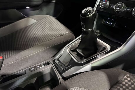 Volkswagen T-Roc 1.0 TSI Active SUV 5dr Petrol Manual Euro 6 (s/s) (110 ps) 13