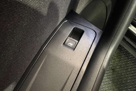 Volkswagen T-Roc 1.0 TSI Active SUV 5dr Petrol Manual Euro 6 (s/s) (110 ps) 56