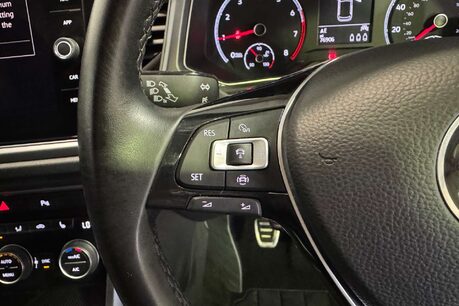 Volkswagen T-Roc 1.0 TSI Active SUV 5dr Petrol Manual Euro 6 (s/s) (110 ps) 24