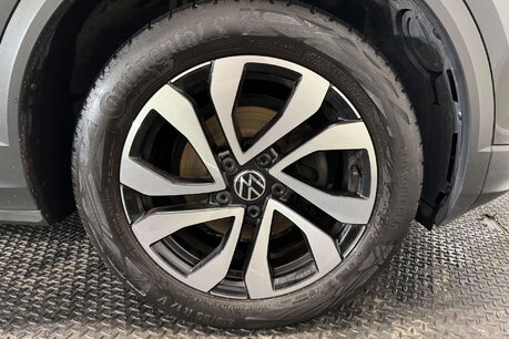 Volkswagen T-Roc 1.0 TSI Active SUV 5dr Petrol Manual Euro 6 (s/s) (110 ps) 63