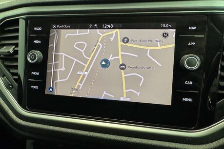 Volkswagen T-Roc 1.0 TSI Active SUV 5dr Petrol Manual Euro 6 (s/s) (110 ps) 36