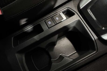 Volkswagen T-Roc 1.0 TSI Active SUV 5dr Petrol Manual Euro 6 (s/s) (110 ps) 40