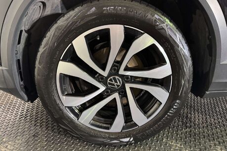 Volkswagen T-Roc 1.0 TSI Active SUV 5dr Petrol Manual Euro 6 (s/s) (110 ps) 62