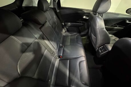 Kia Niro 1.6h GDi 4 SUV 5dr Petrol Hybrid DCT Euro 6 (s/s) ( 16in Alloy) (139 bhp) 46