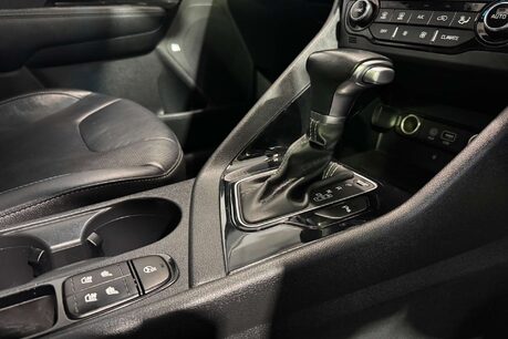 Kia Niro 1.6h GDi 4 SUV 5dr Petrol Hybrid DCT Euro 6 (s/s) ( 16in Alloy) (139 bhp) 13