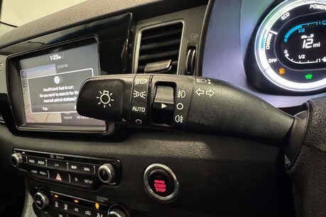 Kia Niro 1.6h GDi 4 SUV 5dr Petrol Hybrid DCT Euro 6 (s/s) ( 16in Alloy) (139 bhp) 27