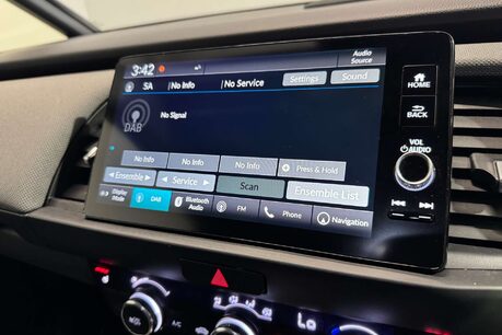 Honda Jazz 1.5 h i-MMD Crosstar EX Hatchback 5dr Petrol Hybrid eCVT Euro 6 (s/s) (109  31