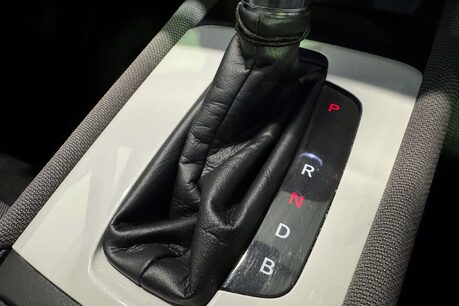 Honda Jazz 1.5 h i-MMD Crosstar EX Hatchback 5dr Petrol Hybrid eCVT Euro 6 (s/s) (109  39