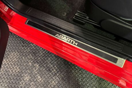 Abarth 595 1.4 T-Jet Hatchback 3dr Petrol Manual Euro 6 (145 ps) 37