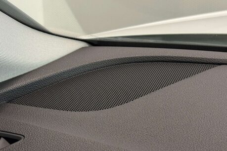 Audi A4 2.0 TDI ultra SE Estate 5dr Diesel S Tronic Euro 6 (s/s) (150 ps) 42