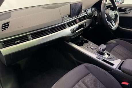Audi A4 2.0 TDI ultra SE Estate 5dr Diesel S Tronic Euro 6 (s/s) (150 ps) 59