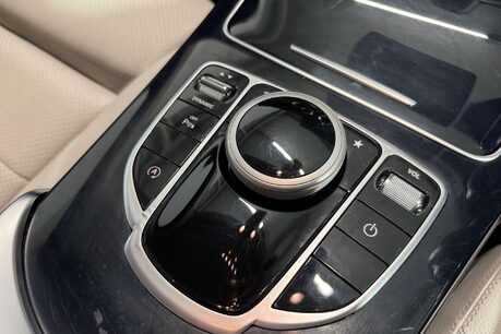 Mercedes-Benz C Class 2.1 C220d Sport Saloon 4dr Diesel G-Tronic+ Euro 6 (s/s) (170 ps) 37