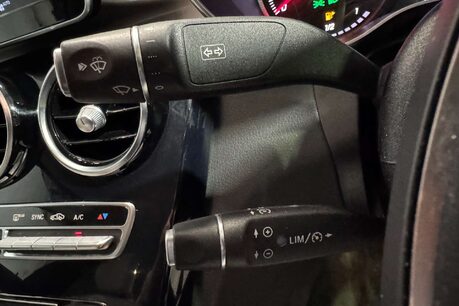 Mercedes-Benz C Class 2.1 C220d Sport Saloon 4dr Diesel G-Tronic+ Euro 6 (s/s) (170 ps) 27