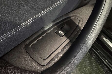 BMW X1 1.5 25e 10kWh Sport SUV 5dr Petrol Plug-in Hybrid Auto xDrive Euro 6 (s/s)  57