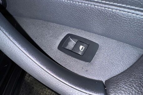 BMW X1 1.5 25e 10kWh Sport SUV 5dr Petrol Plug-in Hybrid Auto xDrive Euro 6 (s/s)  46