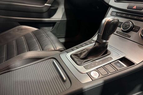 Volkswagen CC 2.0 TDI BlueMotion Tech R-Line Saloon 4dr Diesel DSG Euro 6 (s/s) (184 ps) 12