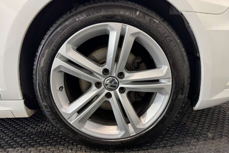 Volkswagen CC 2.0 TDI BlueMotion Tech R-Line Saloon 4dr Diesel DSG Euro 6 (s/s) (184 ps) 67