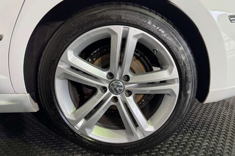 Volkswagen CC 2.0 TDI BlueMotion Tech R-Line Saloon 4dr Diesel DSG Euro 6 (s/s) (184 ps) 65
