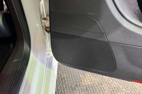 Volkswagen CC 2.0 TDI BlueMotion Tech R-Line Saloon 4dr Diesel DSG Euro 6 (s/s) (184 ps) 50