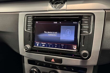 Volkswagen CC 2.0 TDI BlueMotion Tech R-Line Saloon 4dr Diesel DSG Euro 6 (s/s) (184 ps) 31