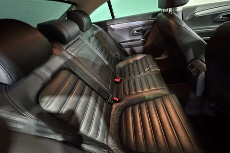 Volkswagen CC 2.0 TDI BlueMotion Tech R-Line Saloon 4dr Diesel DSG Euro 6 (s/s) (184 ps) 44