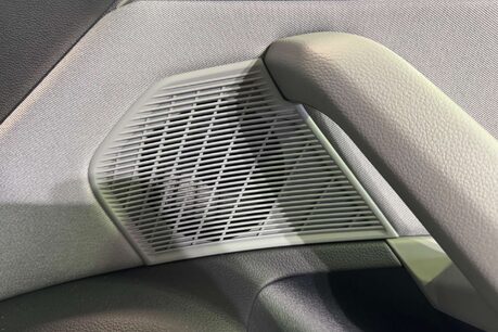 Audi A4 2.0 TDI 35 Technik Estate 5dr Diesel S Tronic Euro 6 (s/s) (163 ps) 18