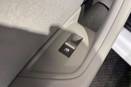 Audi A4 2.0 TDI 35 Technik Estate 5dr Diesel S Tronic Euro 6 (s/s) (163 ps) 60