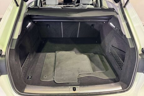 Audi A4 2.0 TDI 35 Technik Estate 5dr Diesel S Tronic Euro 6 (s/s) (163 ps) 55