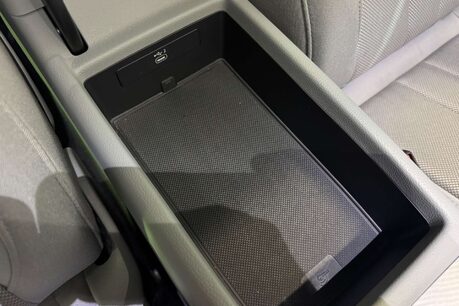 Audi A4 2.0 TDI 35 Technik Estate 5dr Diesel S Tronic Euro 6 (s/s) (163 ps) 43