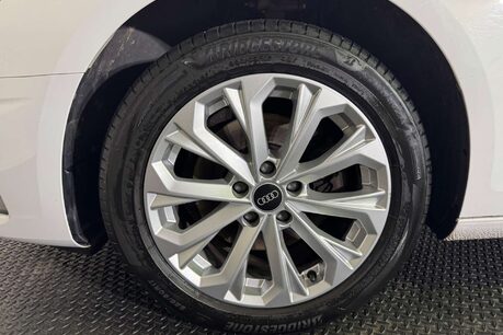 Audi A4 2.0 TDI 35 Technik Estate 5dr Diesel S Tronic Euro 6 (s/s) (163 ps) 70