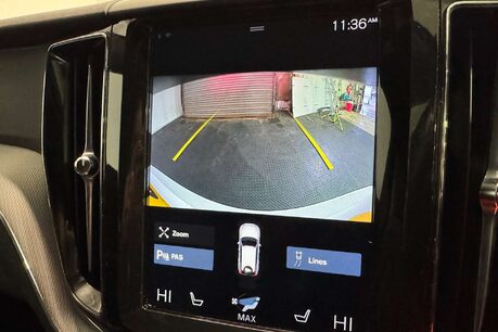 Volvo XC60 2.0 D4 R-Design SUV 5dr Diesel Auto Euro 6 (s/s) (190 ps) 25