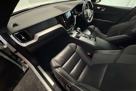 Volvo XC60 2.0 D4 R-Design SUV 5dr Diesel Auto Euro 6 (s/s) (190 ps) 61