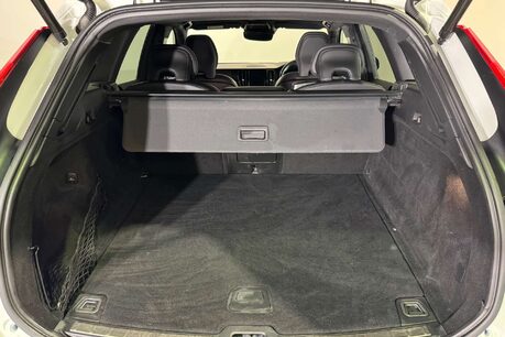 Volvo XC60 2.0 D4 R-Design SUV 5dr Diesel Auto Euro 6 (s/s) (190 ps) 48