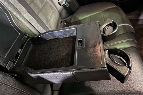 Mercedes-Benz E Class 2.0 E220d AMG Line Night Edition (Premium Plus) Saloon 4dr Diesel G-Tronic+ 49