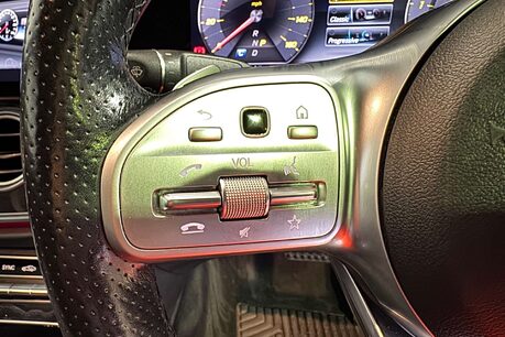 Mercedes-Benz E Class 2.0 E220d AMG Line Night Edition (Premium Plus) Saloon 4dr Diesel G-Tronic+ 26