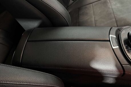 Mercedes-Benz E Class 2.0 E220d AMG Line Night Edition (Premium Plus) Saloon 4dr Diesel G-Tronic+ 43