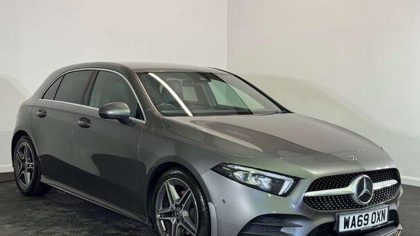 Mercedes-Benz A Class 1.5 A180d AMG Line (Executive) Hatchback 5dr Diesel 7G-DCT Euro 6 (s/s) (11 Service History