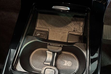 Mercedes-Benz A Class 1.5 A180d AMG Line (Executive) Hatchback 5dr Diesel 7G-DCT Euro 6 (s/s) (11 35